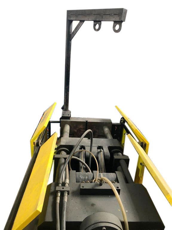 100 TON  PLASTİK ENJEKSİYON MAKİNASI