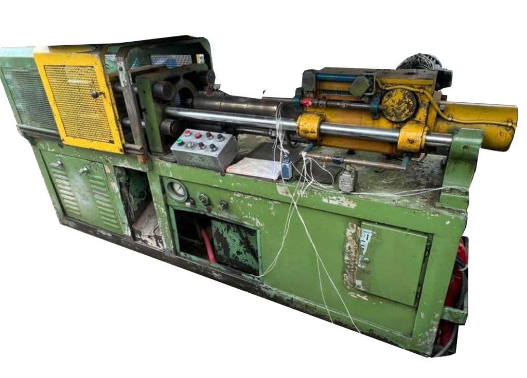 TSP PLASTİK ENJEKSİYON MAKİNESİ