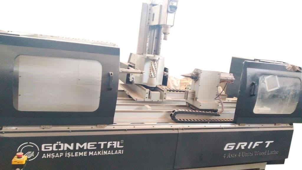 GRİFT 4 EKSEN 4 ÜNİTE CNC AHŞAP TORNA MAKİNASI