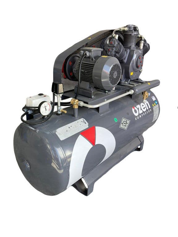 ÖZEN KOMPRESÖR 500 Lt
