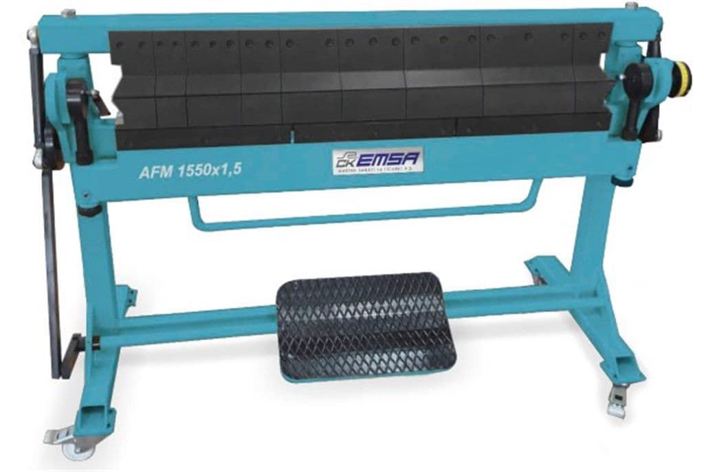 CKEMSA AFM 1550x1,5 AFM Kayar Parçalı Kalıplı Manuel Kollu Alt-Üst Dik Bıçaklı Caka Makinası (Kapasite mm 1550x1,5)