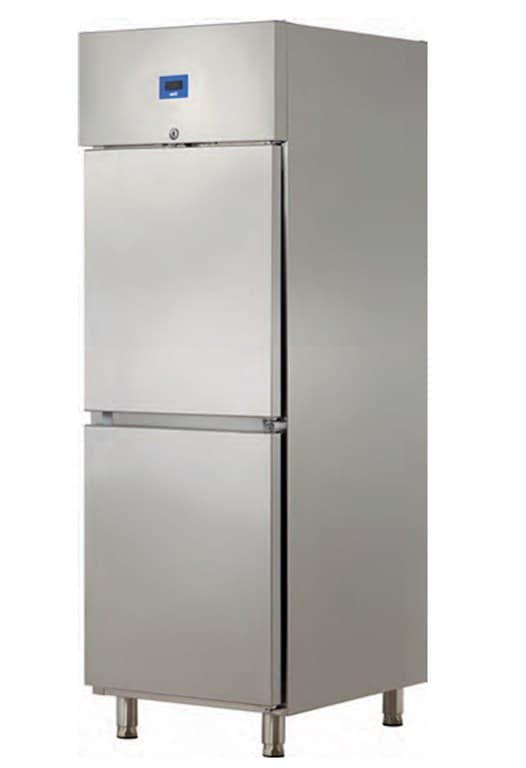 ÖZTİRYAKİLER GN 600.10NMV.K PASLANMAZ ÇİFT KAPILI BUZDOLABI
