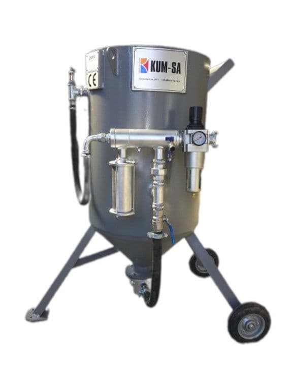 KUM-SA 220 LT OTOMATİK SEYYAR BASINÇLI KUMLAMA MAKİNESİ