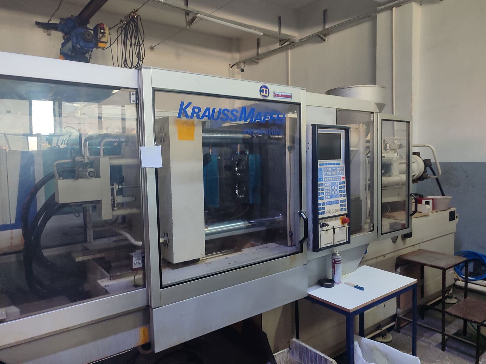 KRAUSS MAFFEİ 110 TON Plastik Enjeksiyon Makinesi