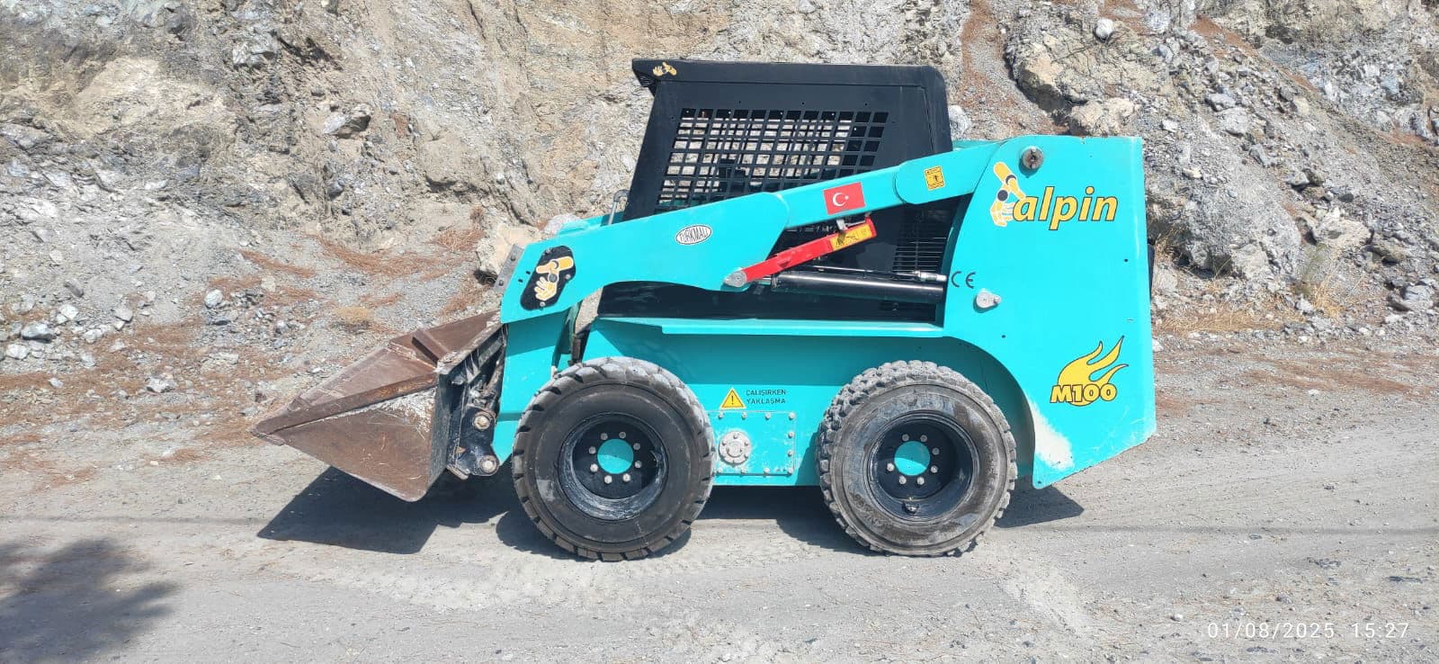 ALPİN M100 MİNİ YÜKLEYİCİ BOBCAT